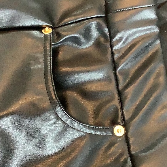 MICHAEL KORS Black. PLEATHER PANTS. NWT - Picture 6 of 7